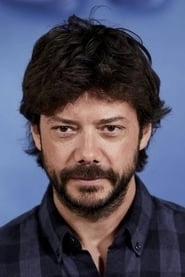 Ảnh diễn viên Álvaro Morte