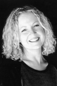 Ảnh diễn viên Carolyn Lawrence
