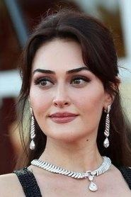 Ảnh diễn viên Esra Bilgic