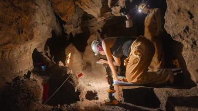 Ẩn số Trái đất: Hang hài cốt (Unknown: Cave of Bones)