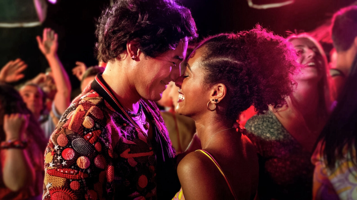 Ba mét phía trên bầu trời (Phần 3) (Summertime (Season 3))