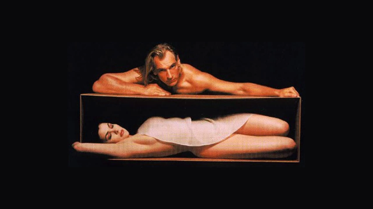 Bắt Cóc Helena (Boxing Helena)