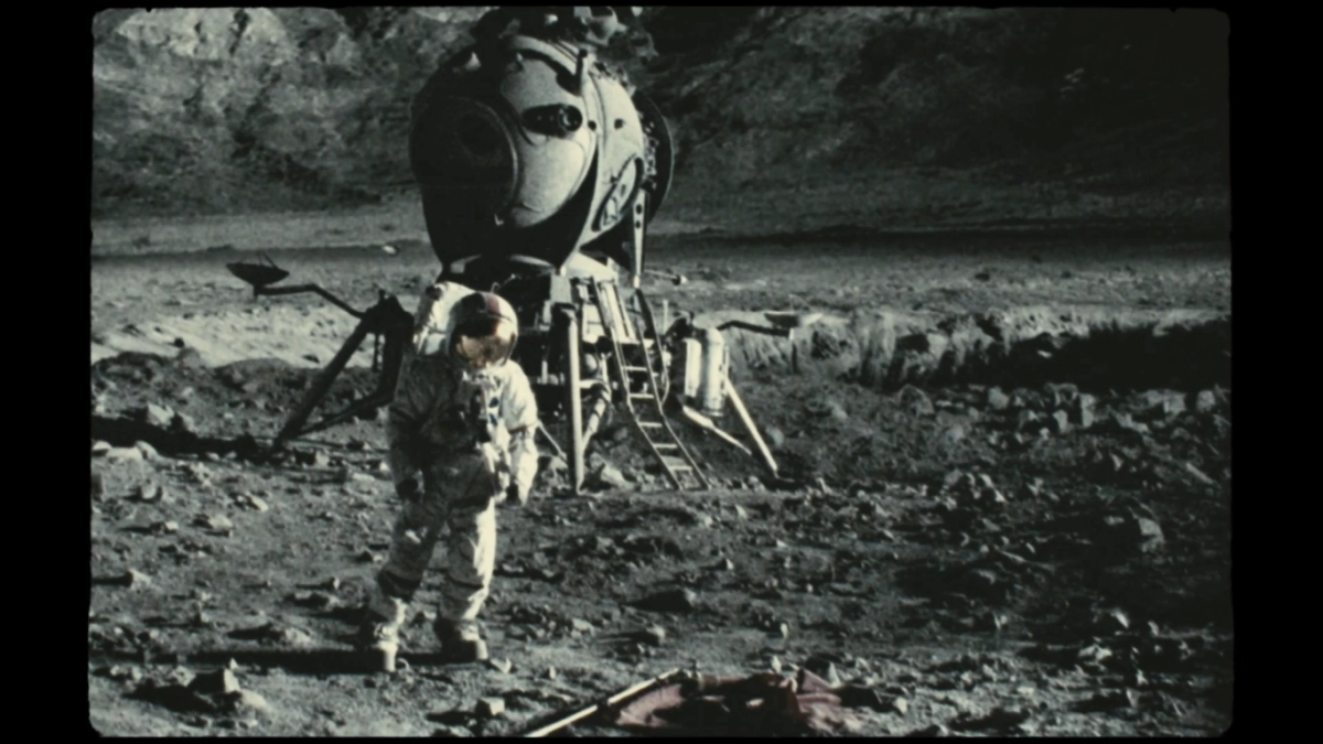 Bí Mật Apollo 18 (Apollo 18)