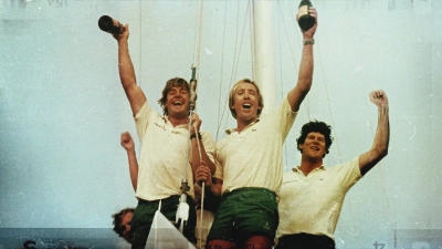 Bí mật giới thể thao: Cuộc đua thế kỷ (Untold: The Race of the Century)