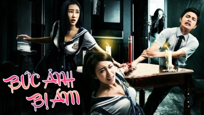 Bức Ảnh Bị Ám (The Haunted Graduation Photo)