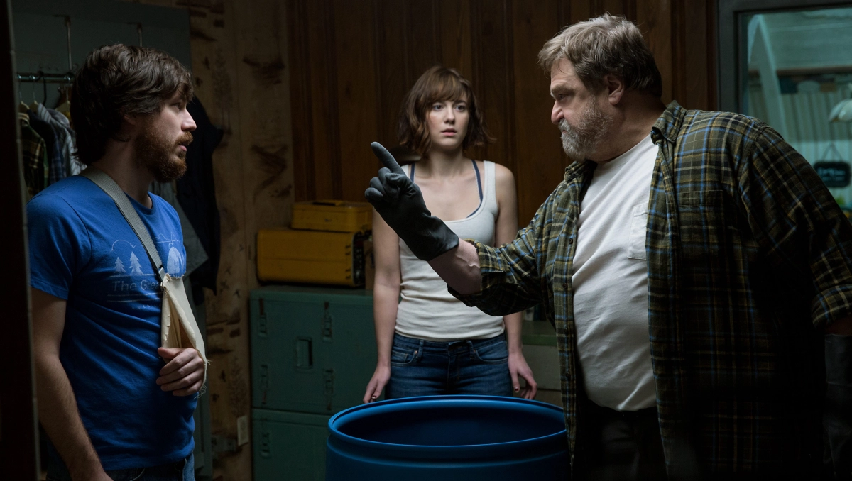 Căn hầm (10 Cloverfield Lane)