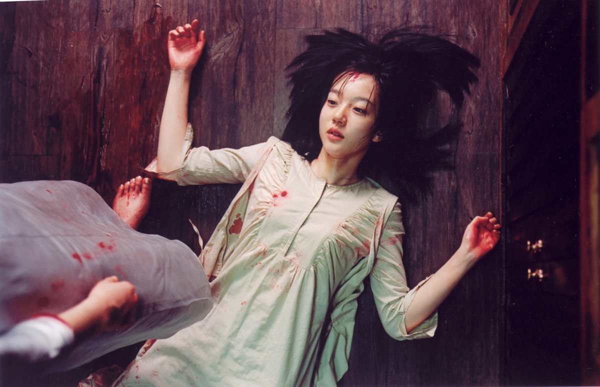 Câu Chuyện Hai Chị Em (A Tale of Two Sisters)