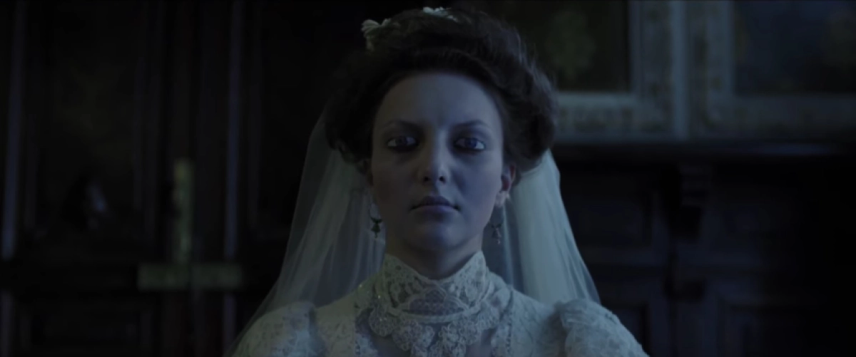 Cô Dâu Ma (The Bride - Nevesta)