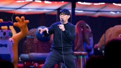 DEAW 13: Hài độc thoại Thái Lan (DEAW#13 Udom Taephanich Stand Up Comedy Show)