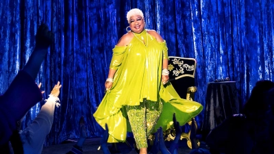 Đội nhà của Chappelle – Luenell: Thị trấn chúng tôi (Chappelle's Home Team - Luenell: Town Business)