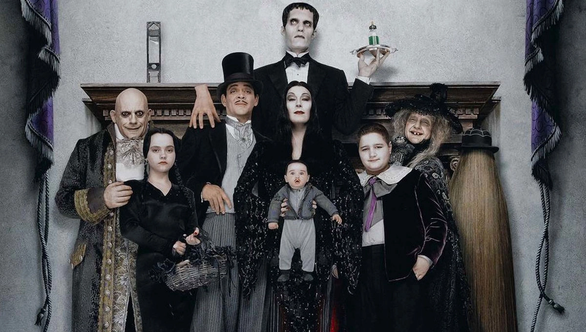 Gia đình Addams 2 (Addams Family Values)