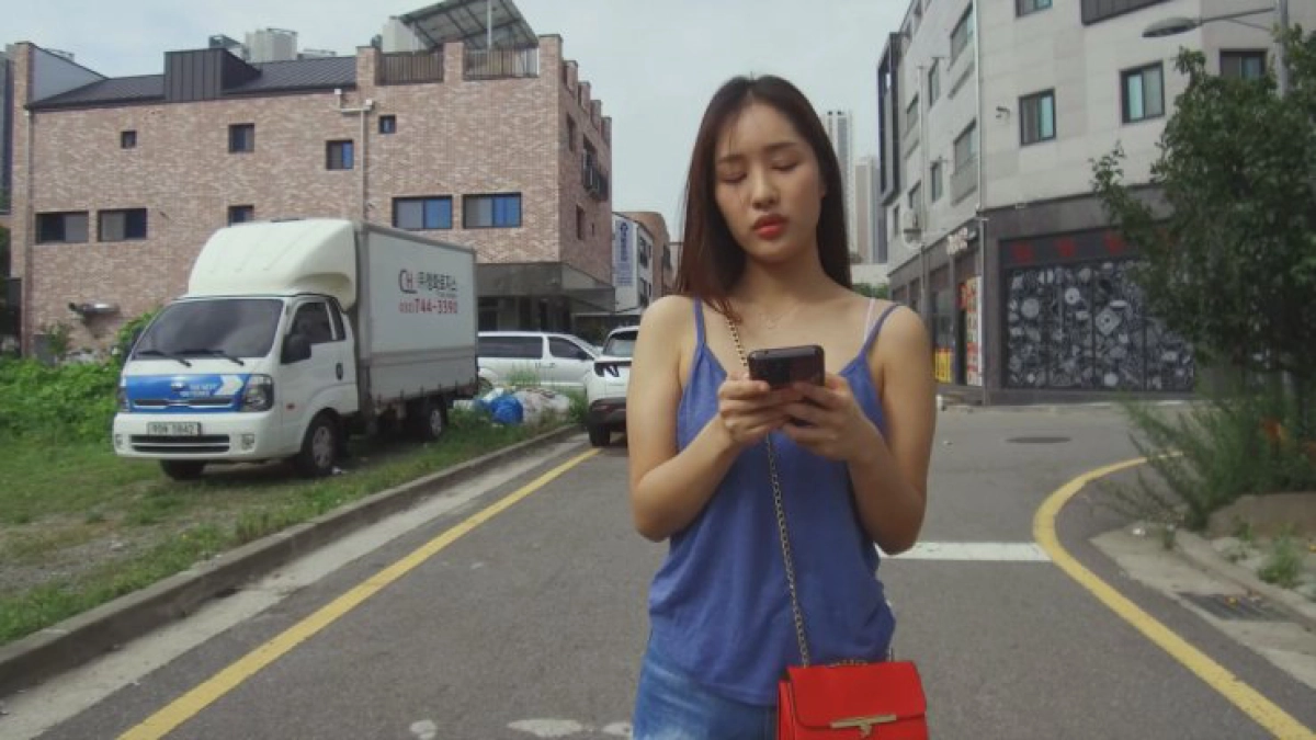 Hai Cô Nàng Xinh Đẹp Và Vị Khách Biến Thái (2대1 변태 단골손님)