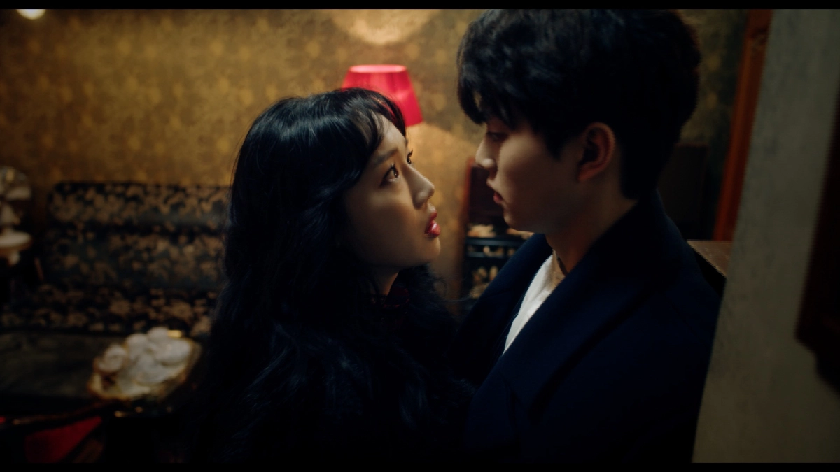 Ma Cà Rồng Xinh Đẹp (Beautiful Vampire)