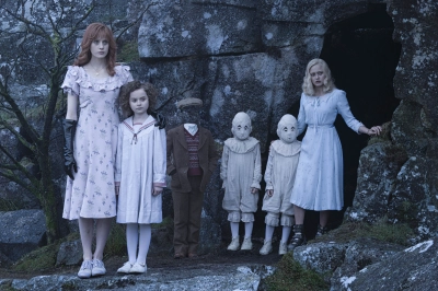 Mái Ấm Lạ Kỳ Của Cô Peregrine (Miss Peregrine's Home for Peculiar Children)