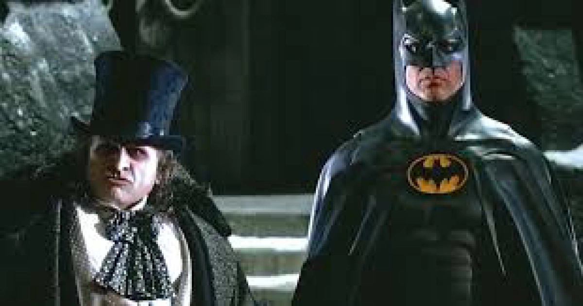 Người Dơi Trở Lại (Batman Returns)