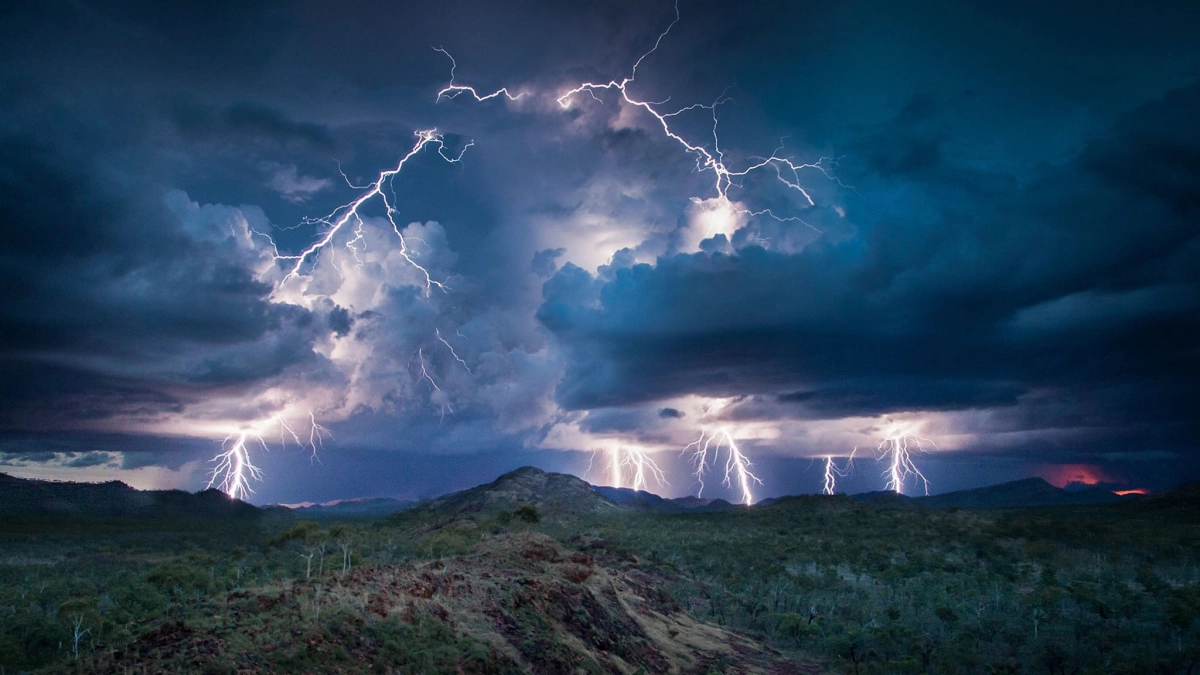Những Kỳ Quan Của Mùa Mưa (Wonders of the Monsoon)