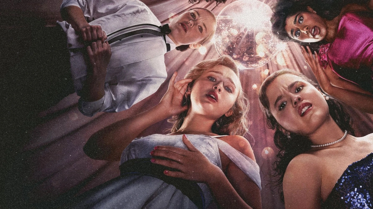 Phố Fear: Nữ Hoàng Dạ Hội (Fear Street: Prom Queen)