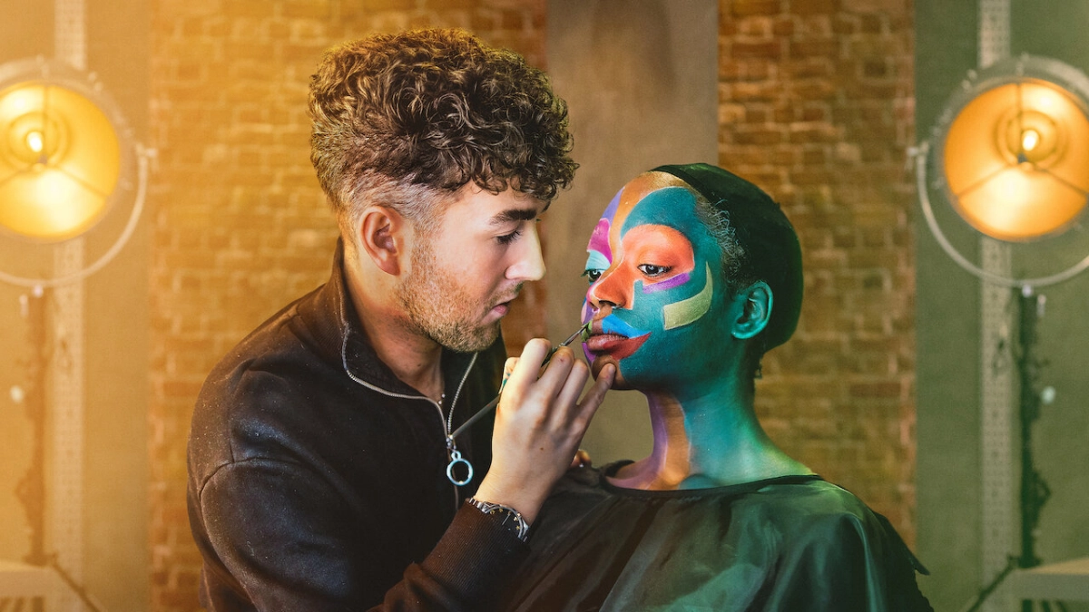Phù thủy trang điểm (Phần 3) (Glow Up (Season 3))