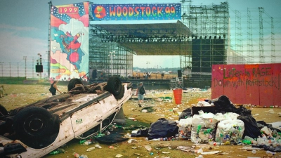 Sự kiện thảm họa: Woodstock 99 (Trainwreck: Woodstock '99)