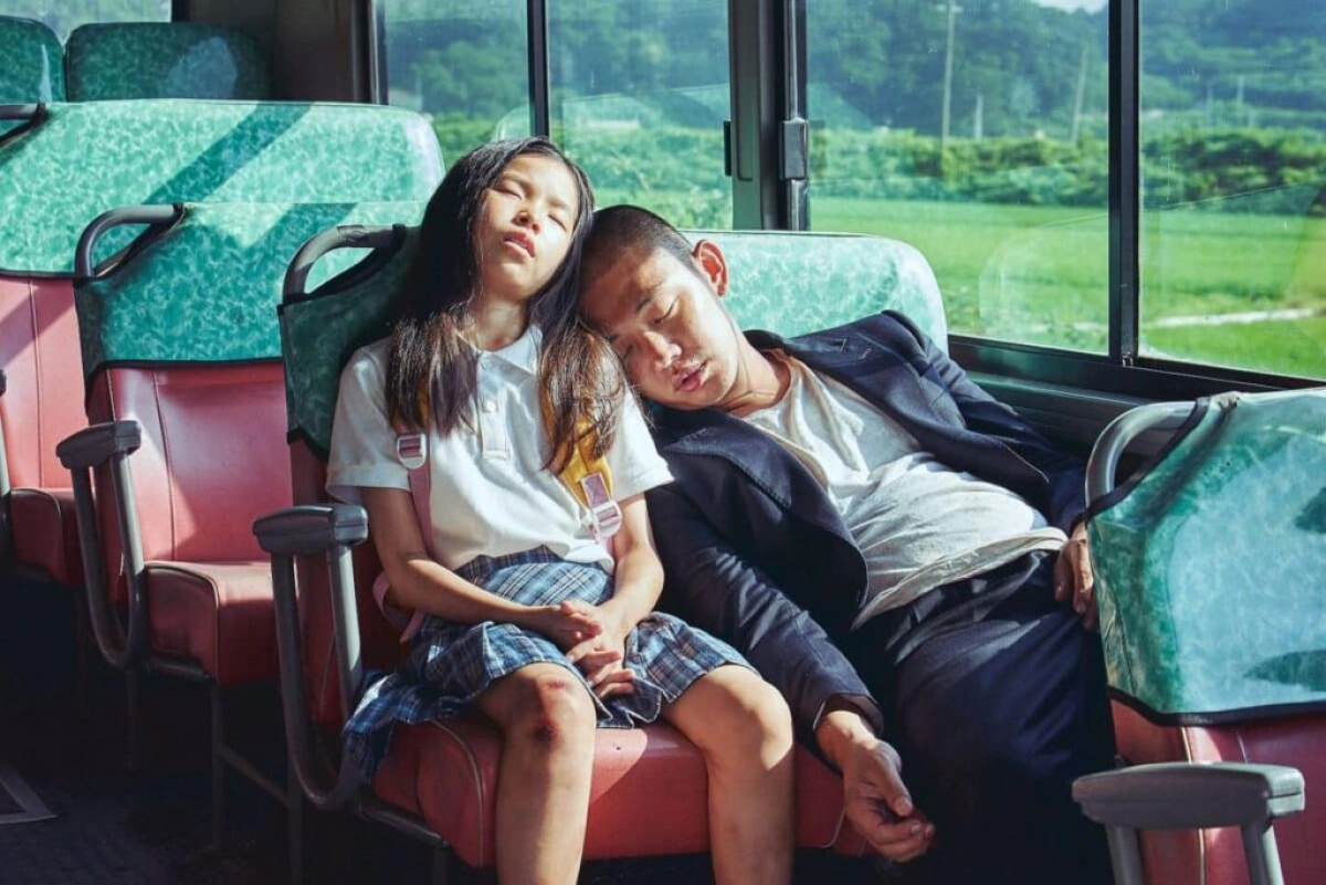 Thanh âm của im lặng (Voice Of Silence)