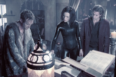 Thế Giới Ngầm 2: Tiến Hóa (Underworld: Evolution)