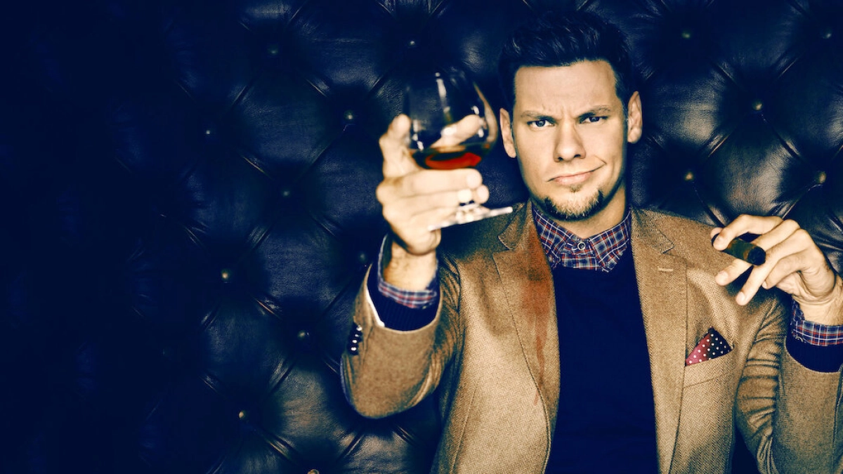 Theo Von- Không Có Ý Xúc Phạm (Theo Von: No Offense)