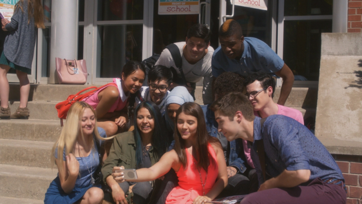 Trường Degrassi: Lớp kế tiếp (Phần 4) (Degrassi: Next Class (Season 4))