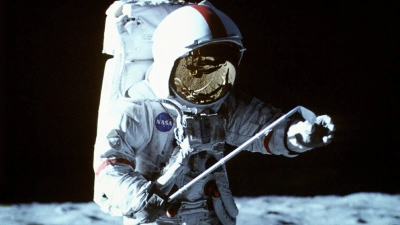 Từ Trái Đất Đến Mặt Trăng (From the Earth to the Moon (Season 1))