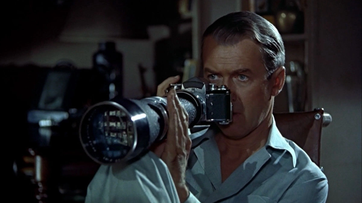 Vụ án mạng nhà bên (Rear Window)