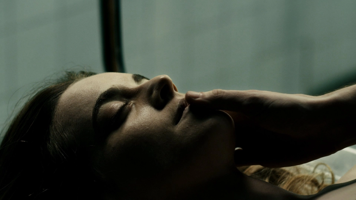 Xác Chết Trả Thù (The Corpse Of Anna Fritz)